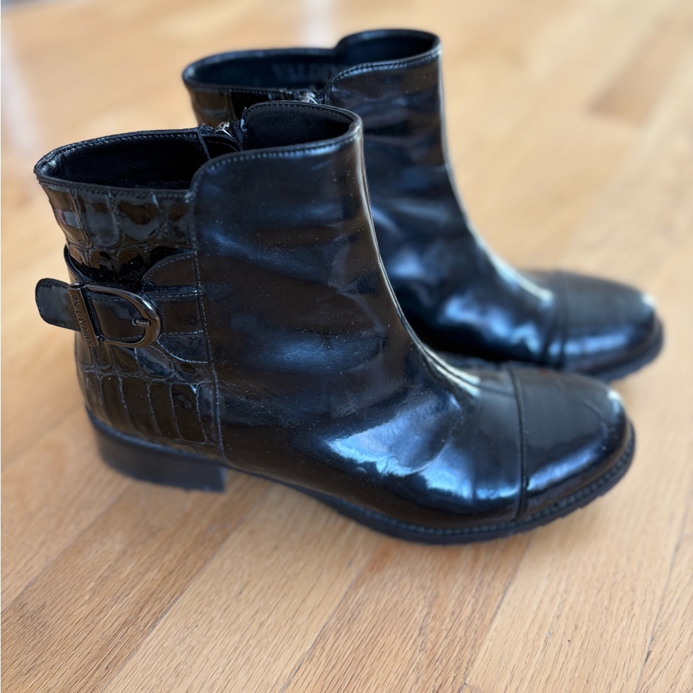 Elegant Black Ankle Boots